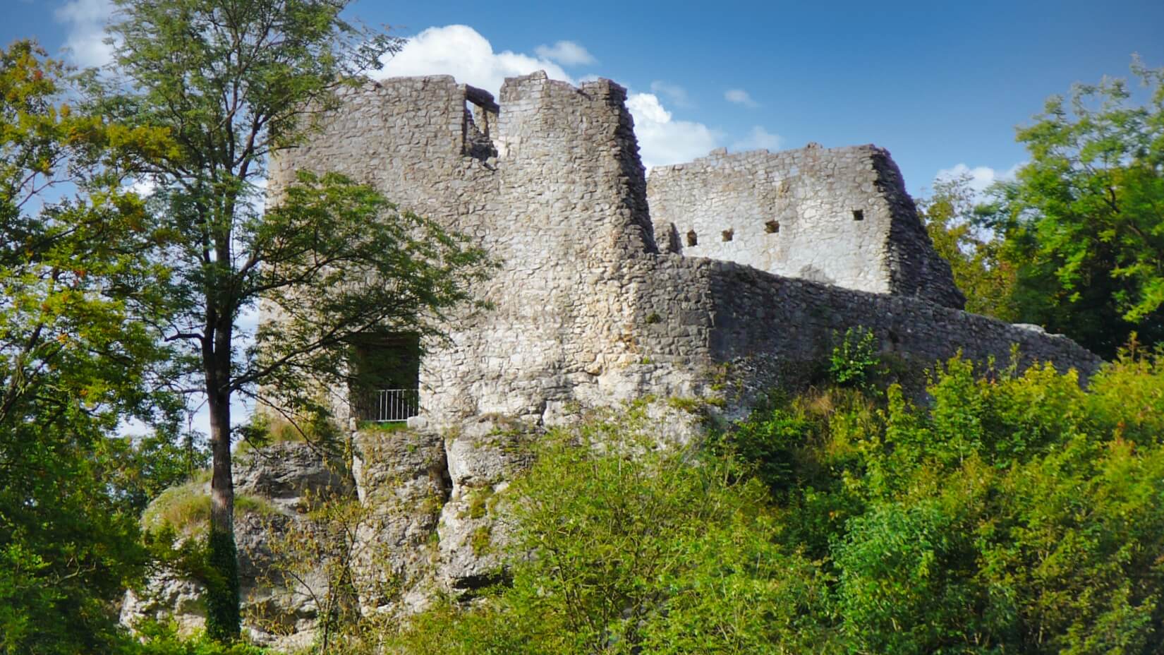 Burg Bichishausen im Großen Lautertal