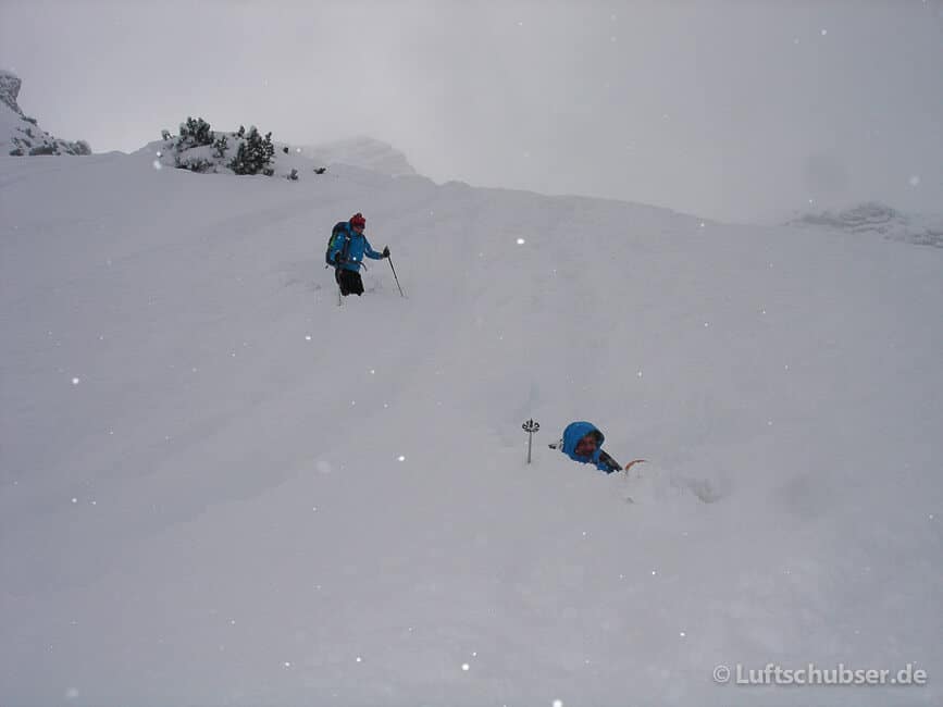 Schneeschuhwandern Garmisch: Schneeschuhsurfen im Tiefschnee