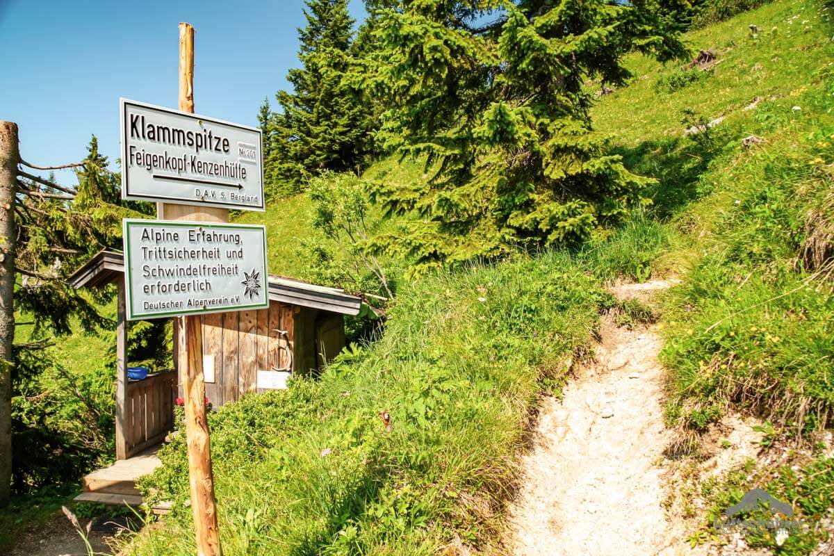 Bergtour Brunnenkopf & Klammspitze: Wegweiser zur Klammspitze an der Brunnenkopfhütte