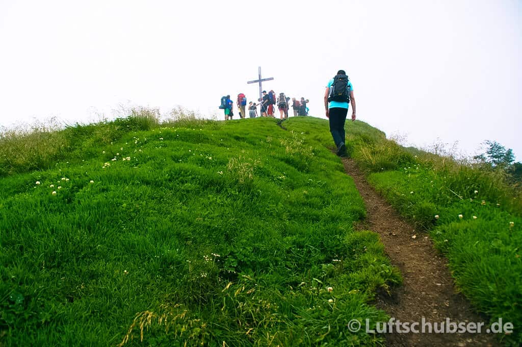 Benediktenwand: Latschenkopf Gipfelkreuz