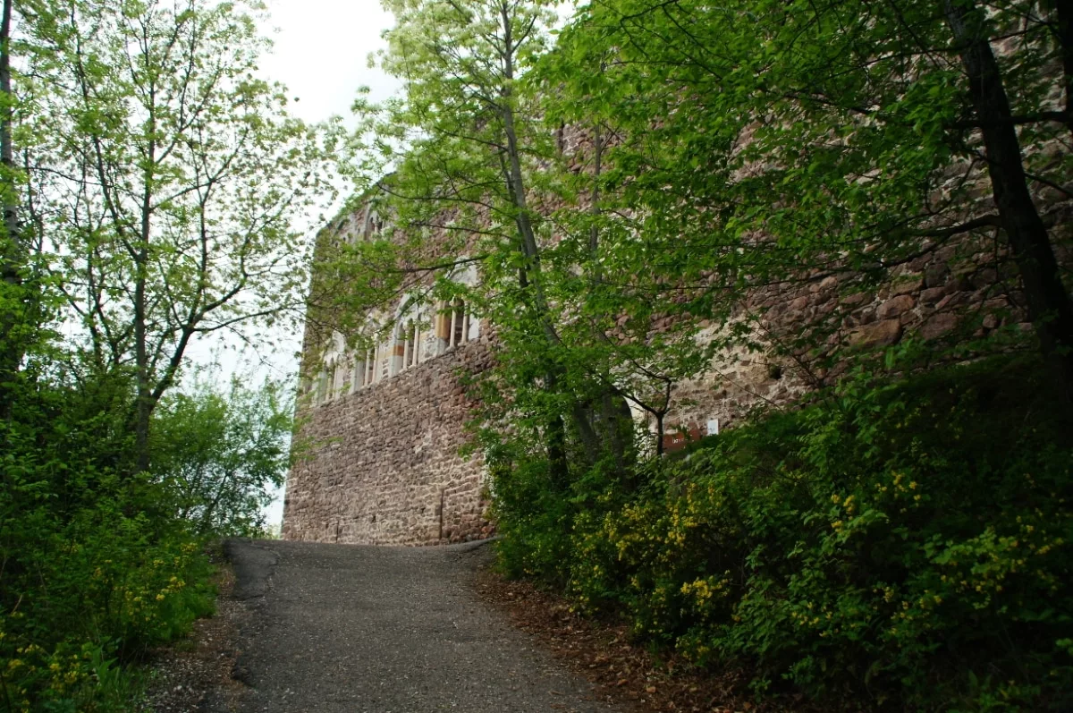 Burg Hocheppan Wanderung: Ankunft Burg Boymont