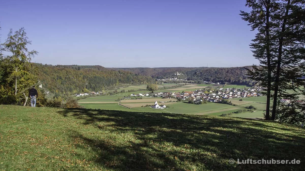 Bei Kipfenberg wandern: Flugfeld & Startplatz bei Böhming
