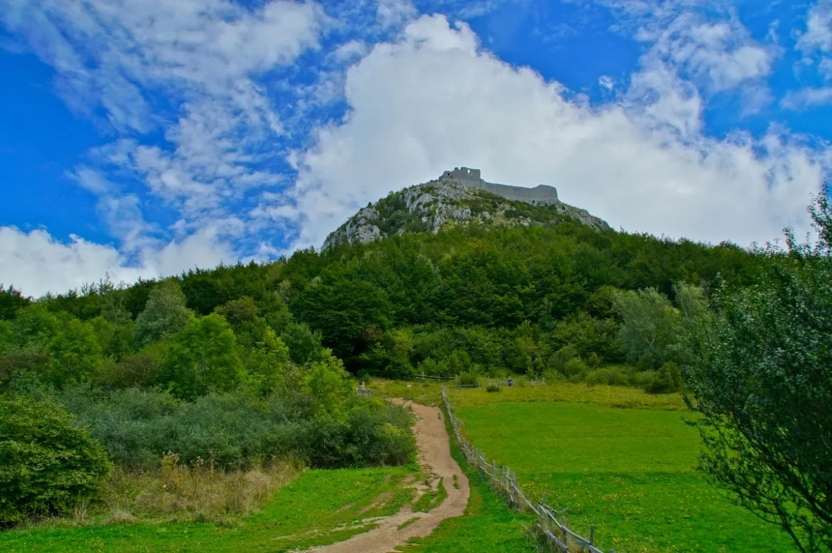 Château de Montségur: erster Anstieg