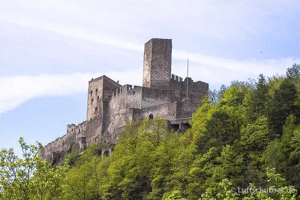 Burg Hocheppan Ostansicht