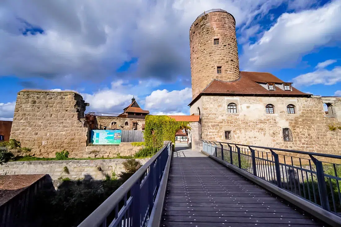 Zugang zur Burg Burgthann